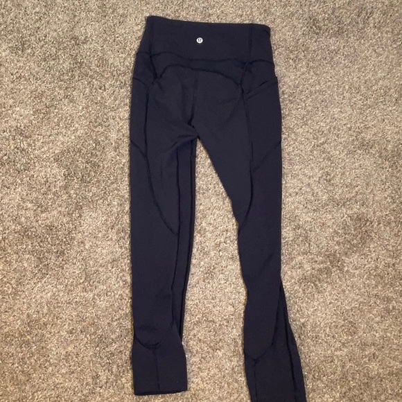 Lululemon leggings - Picture 8 of 9